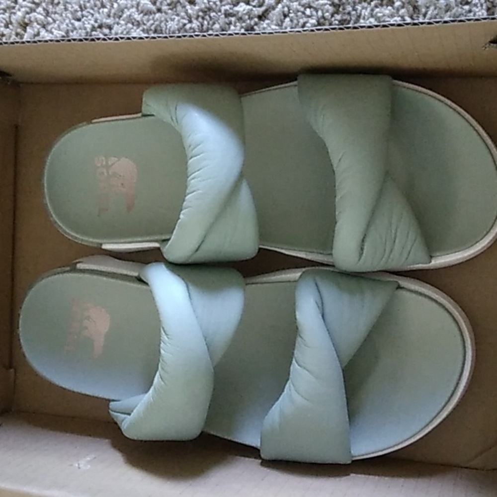 🆕 NIB Sorel Viibe Twist Slide Sandal / Size 9.5